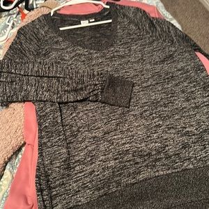 GAP sweater